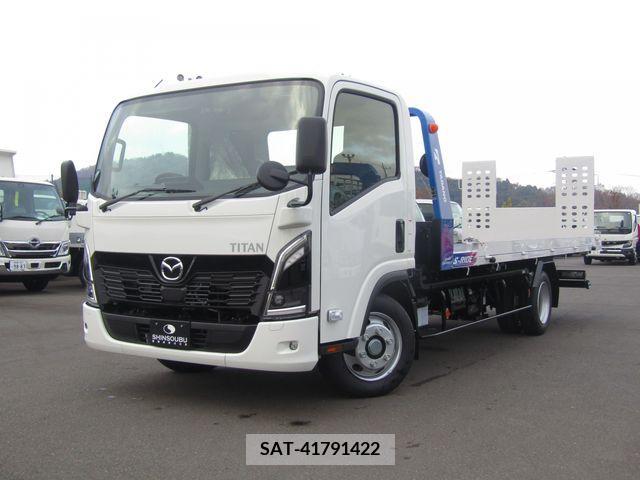 Mazda TITAN 2024-06 379818-0
