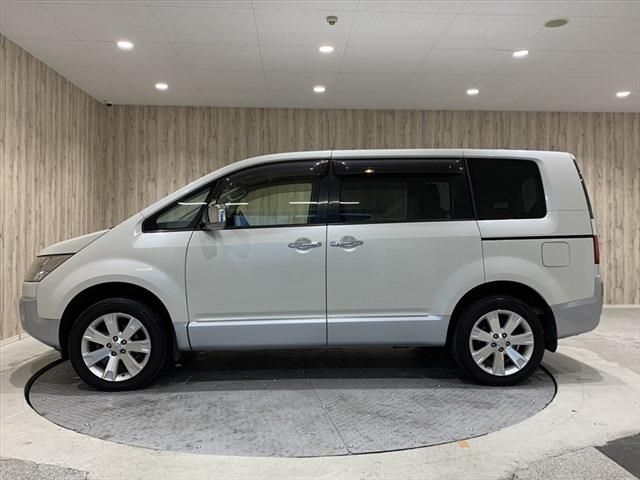 Mitsubishi DELICA D5 2013-03 11401-7