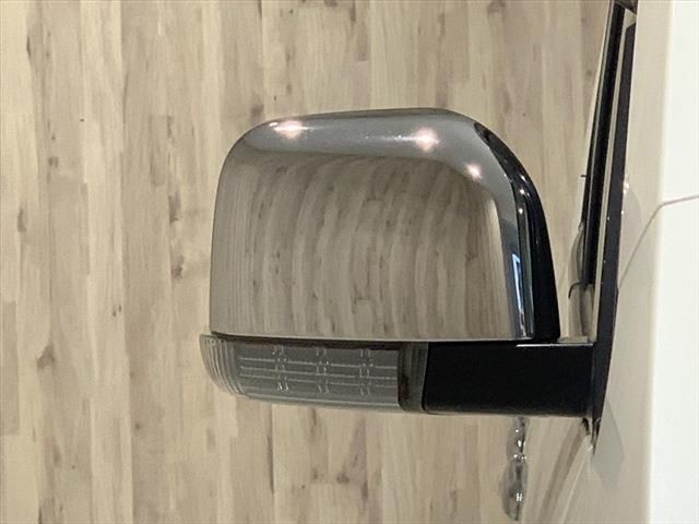 Mitsubishi DELICA D5 2013-03 11401-13
