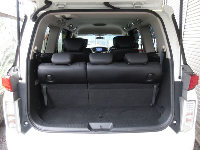 Nissan ELGRAND 2012-07 18252-10