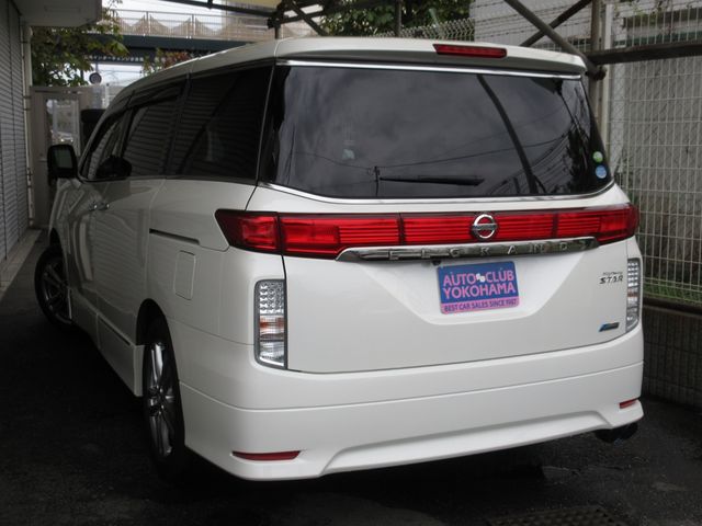 Nissan ELGRAND 2012-07 18252-25