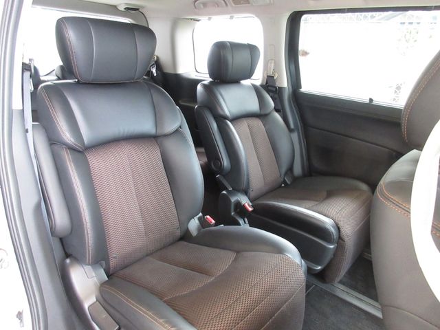 Nissan ELGRAND 2012-07 18252-7