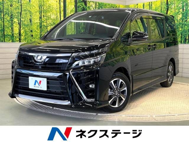 Toyota VOXY 2017-12 13812-0