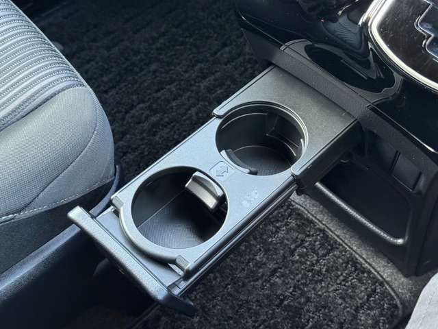 Toyota NOAH 2019-06 195188-23