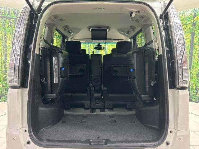 Nissan SERENA 2015-09 20517-11