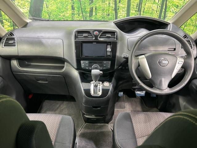 Nissan SERENA 2015-09 20517-1