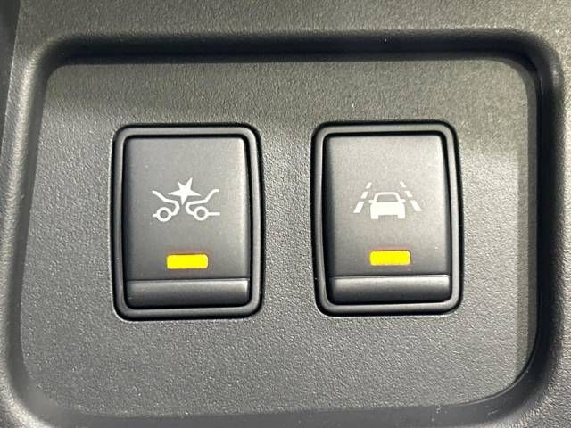 Nissan SERENA 2015-09 20517-6