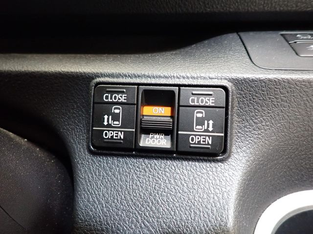 Toyota SIENTA 2021-03 192173-21