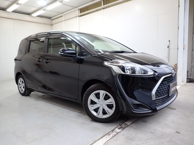 Toyota SIENTA 2021-03 192173-0
