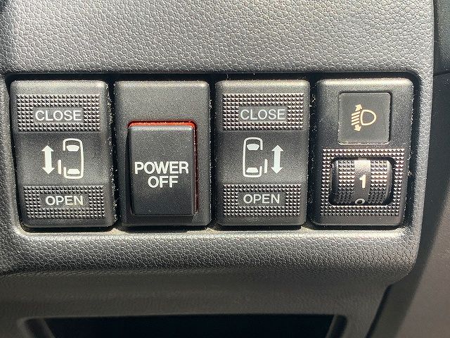 Mazda PREMACY 2013-01 22271-5