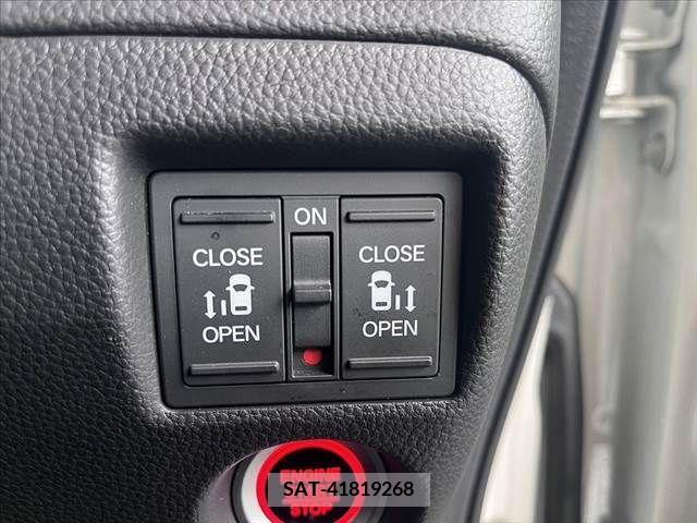 Honda N BOX CUSTOM 2022-07 307427-27