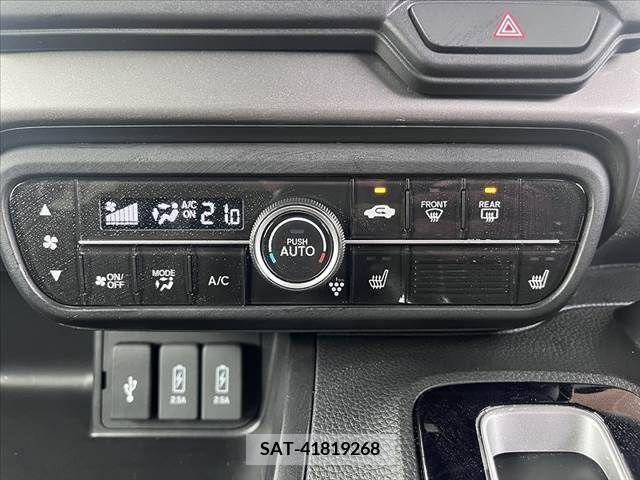 Honda N BOX CUSTOM 2022-07 307427-5