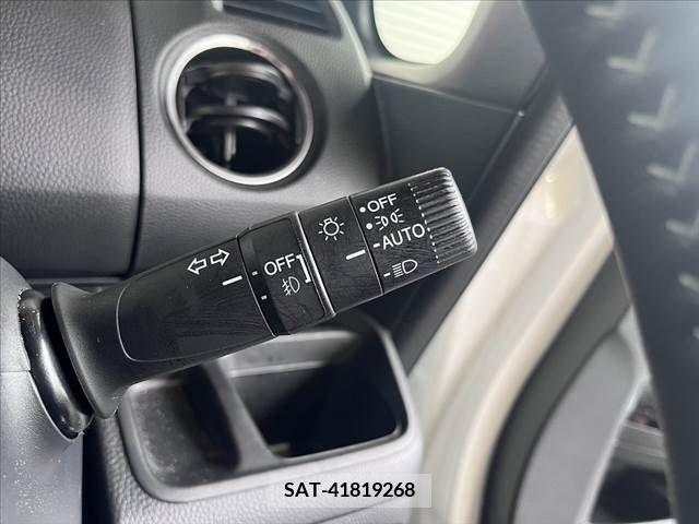 Honda N BOX CUSTOM 2022-07 307427-26