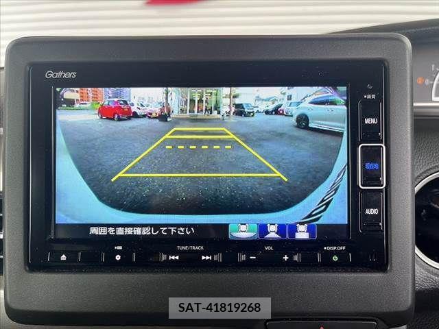 Honda N BOX CUSTOM 2022-07 307427-3
