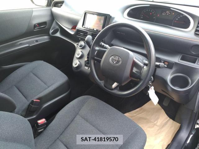 Toyota SIENTA 2016-01 351422-2