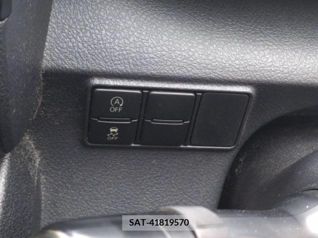 Toyota SIENTA 2016-01 351422-19