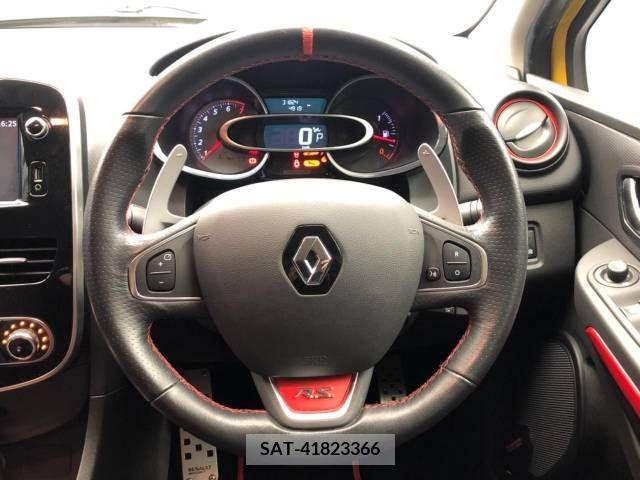 Renault LUTECIA 2016-06 380373-11