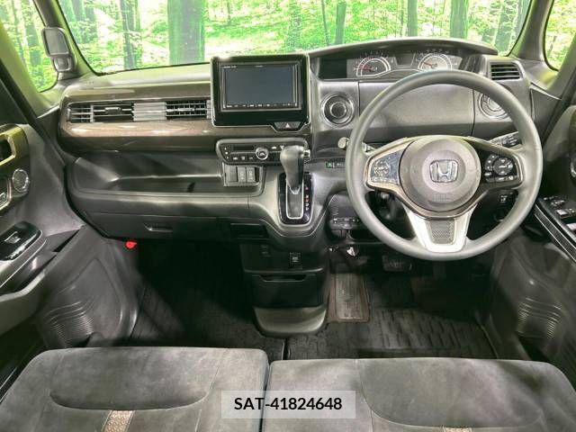 Honda N BOX CUSTOM 2018-12 224387-1