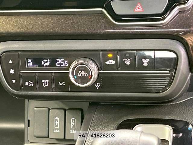 Honda N BOX CUSTOM 2018-03 279107-7