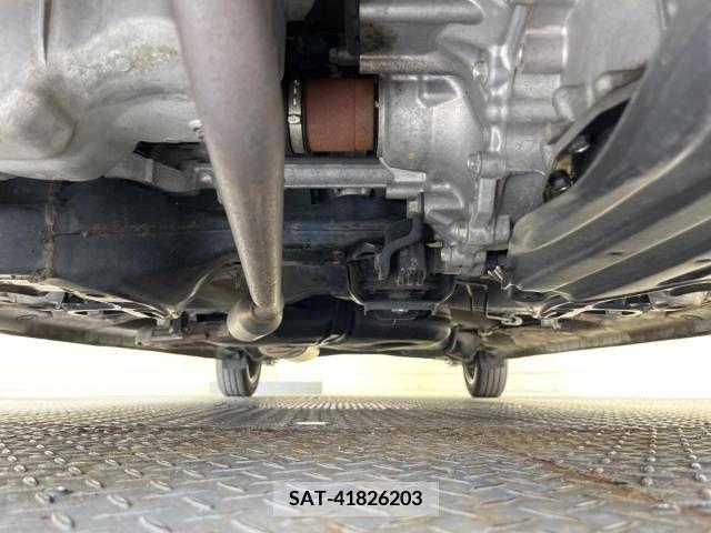 Honda N BOX CUSTOM 2018-03 279107-19