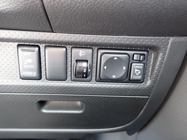 Nissan AD VAN 2016-09 22616-4