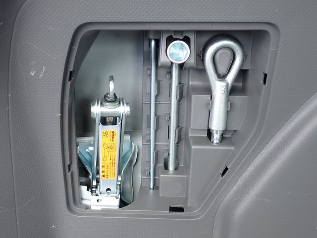 Nissan AD VAN 2016-09 22616-17