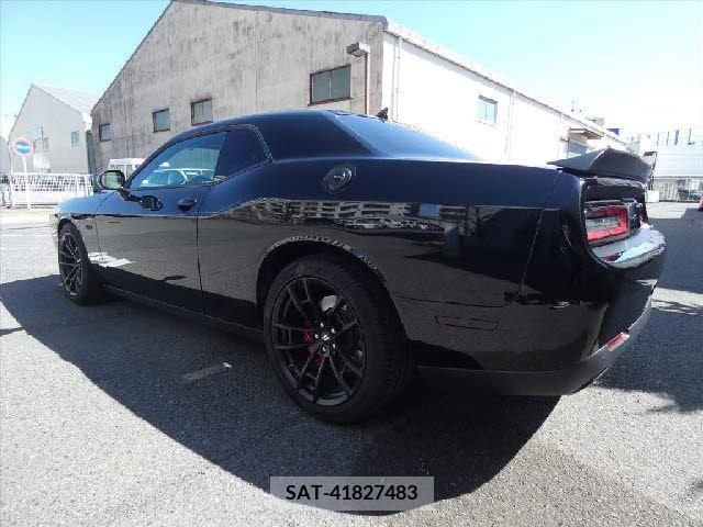Dodge CHALLENGER 2023-09 299010-8