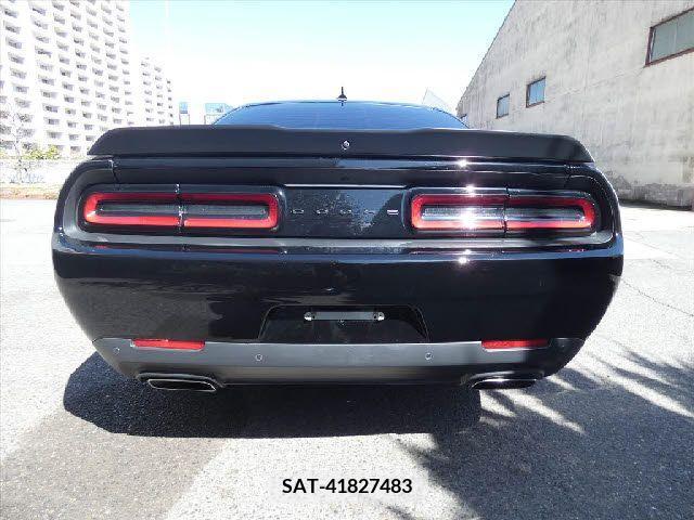 Dodge CHALLENGER 2023-09 299010-7