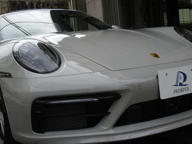 Porsche 911 2021-07 15141-23