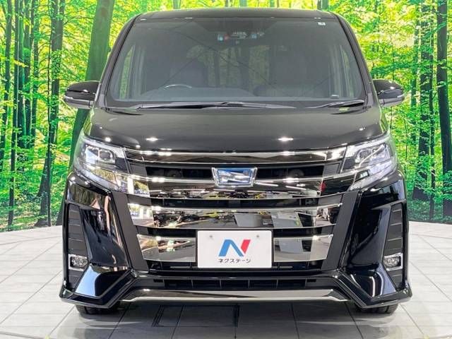 Toyota NOAH HYBRID 2017-07 28475-15