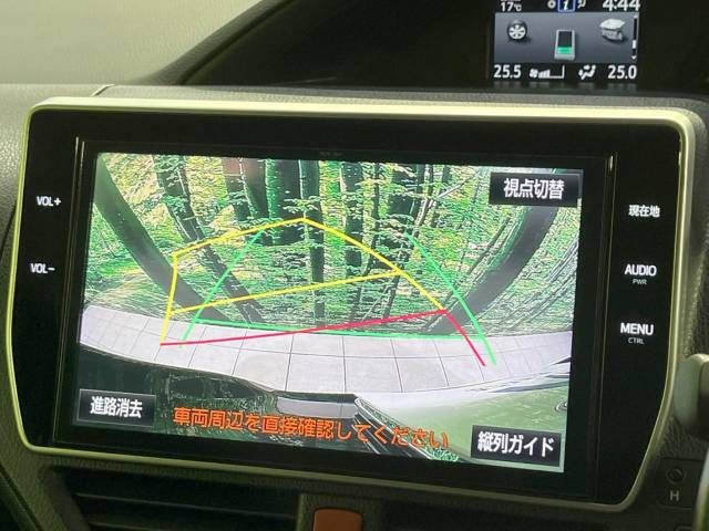 Toyota NOAH HYBRID 2017-07 28475-3