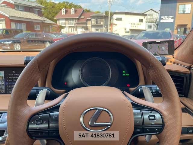 Lexus LC 2021-05 212898-5