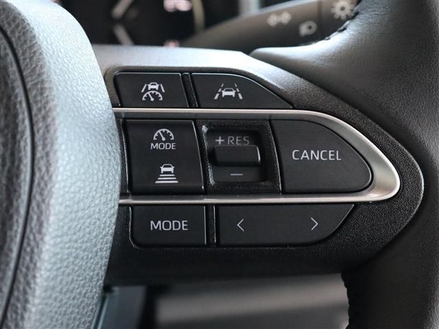 Toyota VOXY 2023-01 14701-21