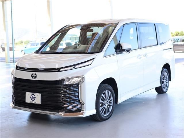 Toyota VOXY 2023-01 14701-0
