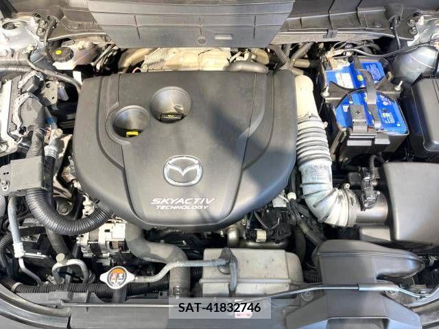 Mazda CX-8 2017-11 266218-19