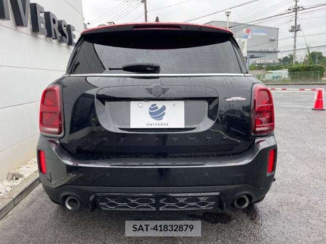 Bmw MINI 2023-02 337641-16