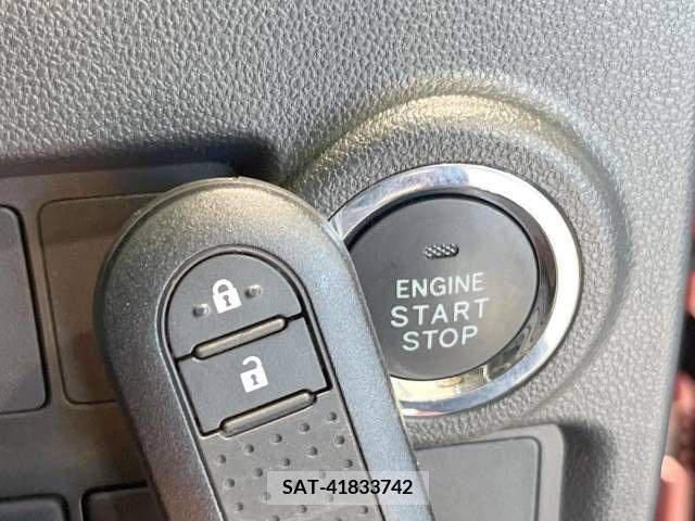 Toyota PASSO 2017-02 310941-5