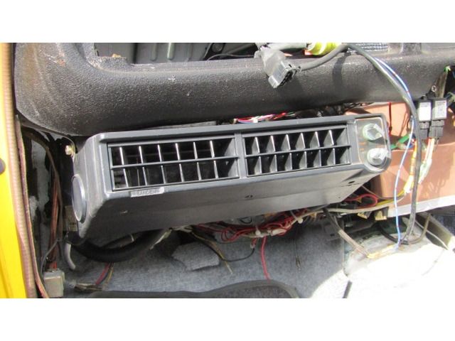 Nissan SUNNY TRUCK 1987-09 12067-23