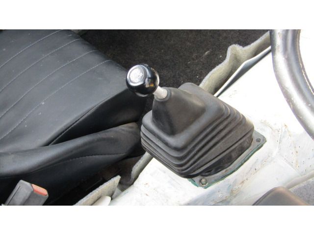 Nissan SUNNY TRUCK 1987-09 12067-6