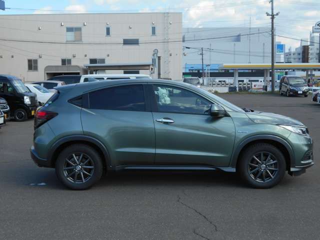 Honda VEZEL 2021-02 2034-4