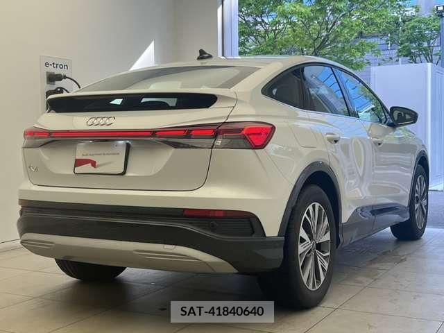 Audi Q4 E-TRON 2023-11 292789-1