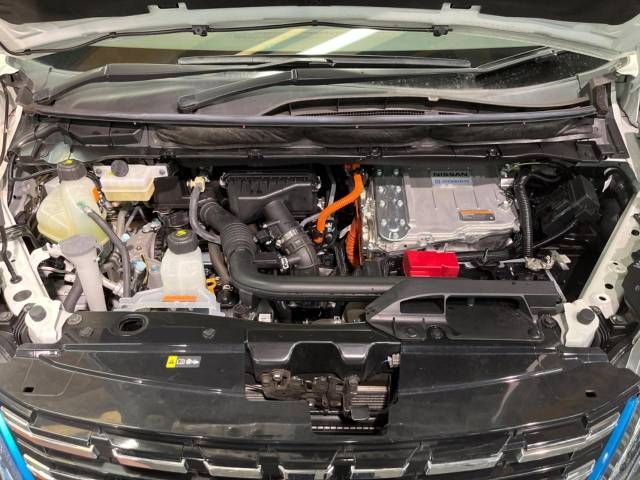 Nissan SERENA 2021-07 189110-19