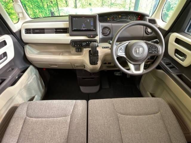 Honda N BOX 2019-04 188784-1