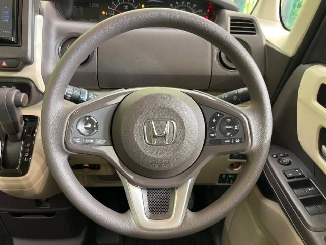 Honda N BOX 2019-04 188784-11