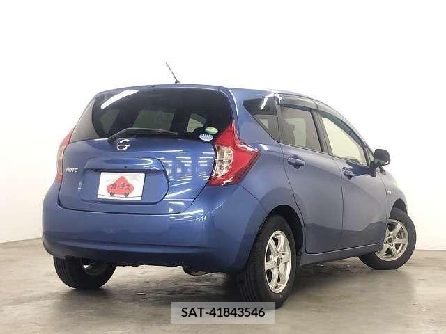 Nissan NOTE 2014-03 279911-2