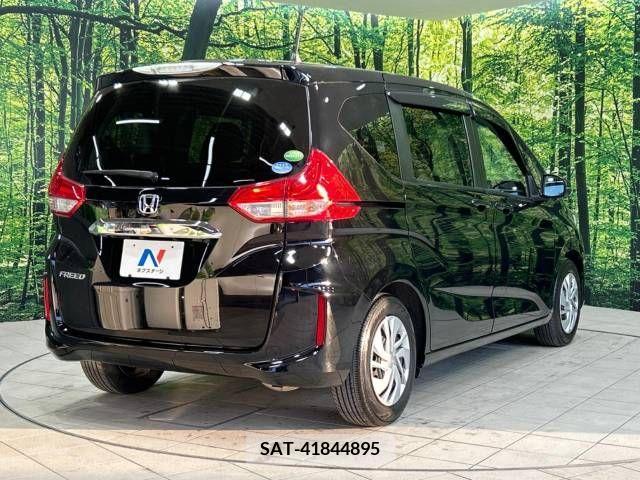 Honda FREED 2017-08 270410-18