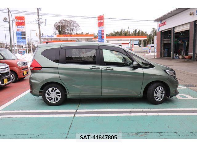 Honda FREED 2020-11 254752-9