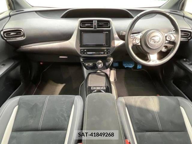 Toyota PRIUS PHV 2020-12 332552-1