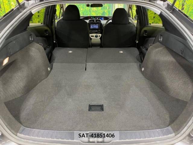 Toyota PRIUS 2017-05 329740-10