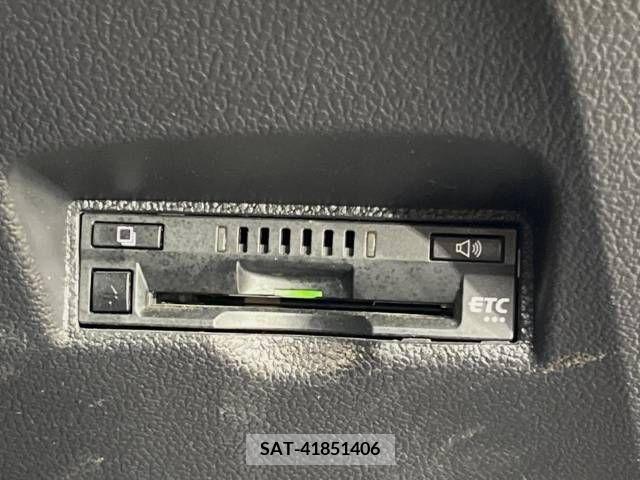 Toyota PRIUS 2017-05 329740-6